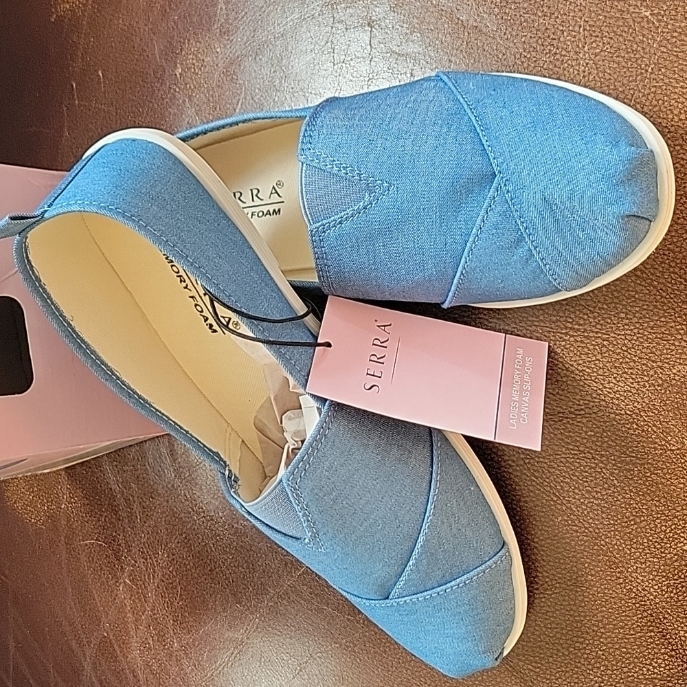 Serra Ladies Memory Foam Canvas Slip-ons NEW